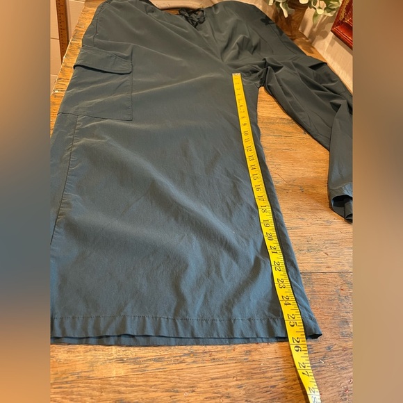 💚 Bloomchic Dark Green Cargo Pants – Size US 22/24 • - Picture 4 of 9